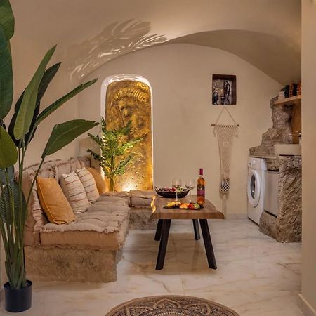 Ethnic Cave Suite Rhodes City Buitenkant foto