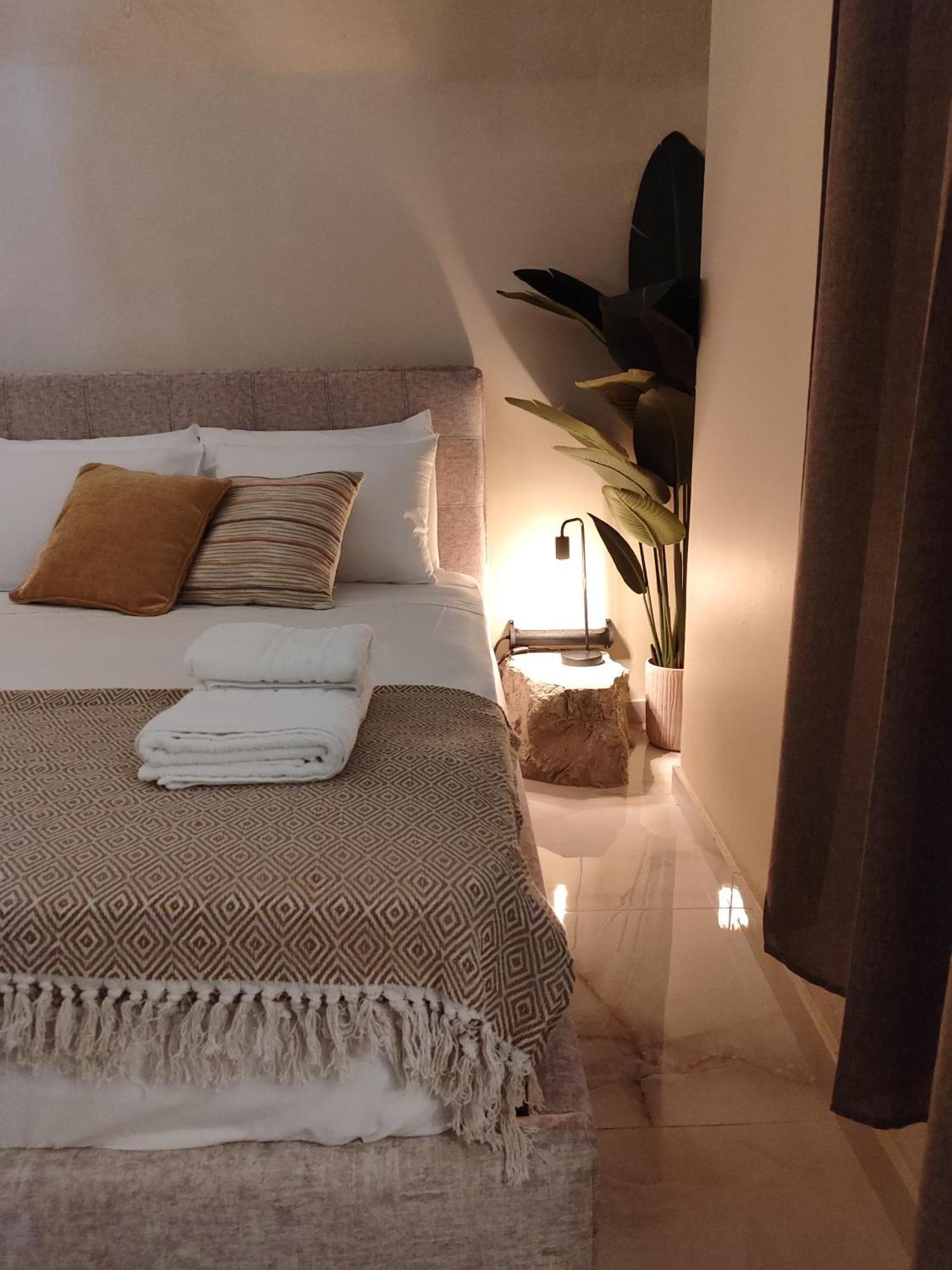 Ethnic Cave Suite Rhodes City Buitenkant foto