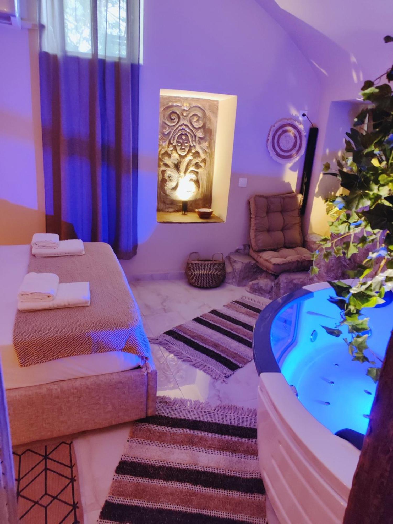 Ethnic Cave Suite Rhodes City Buitenkant foto